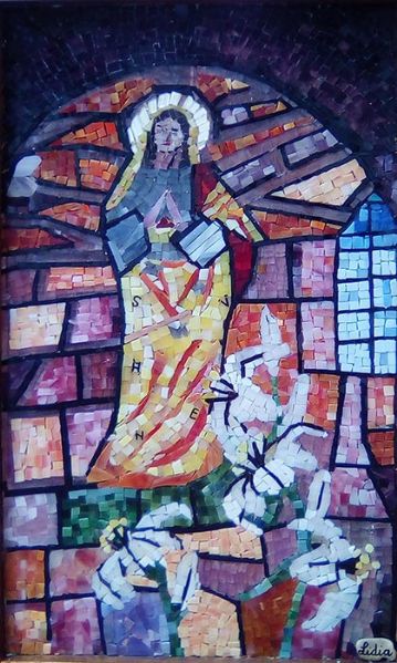 Madonna del Monte con gigli di Mongiusti Lidia