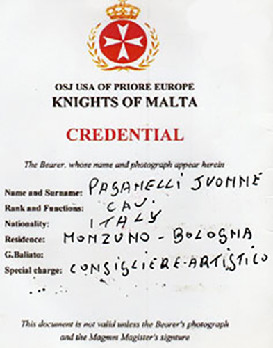 Nel 2010 Jvonne è stata insignita del titolo di Cavaliere di Malta con la carica di Consigliere Artistico.