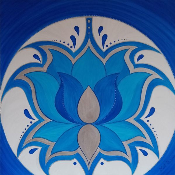 Fiore di loto blu come il cielo che ci guarda